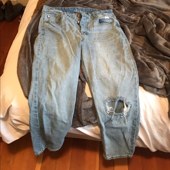 Jeans - Picture 2 of 4